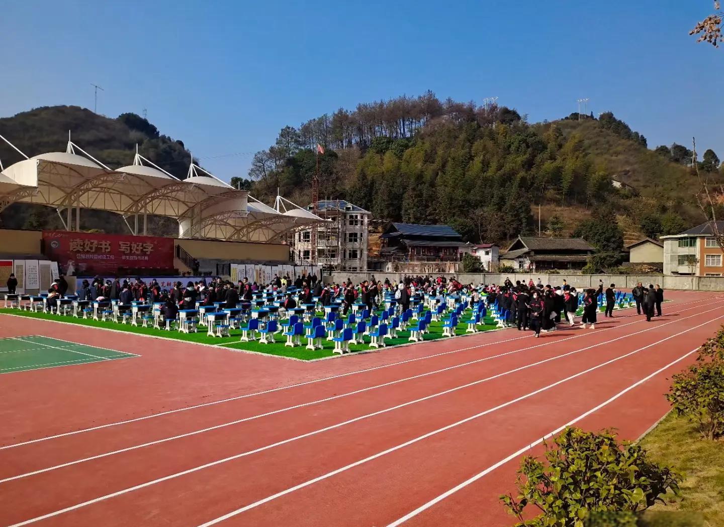 随州市硅PU塑胶跑道 - 厂家
